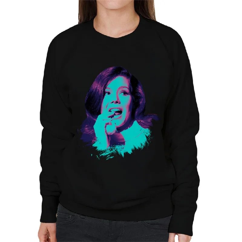 TV Times Diana Rigg Pop Art Stylised Women's Sweatshirt Hoodie with Side Slits Relaxed Casual TV Times Diana Rigg Pop Art Stylised Women's Sweatshirt Hoodie with Side Slits Relaxed Casual