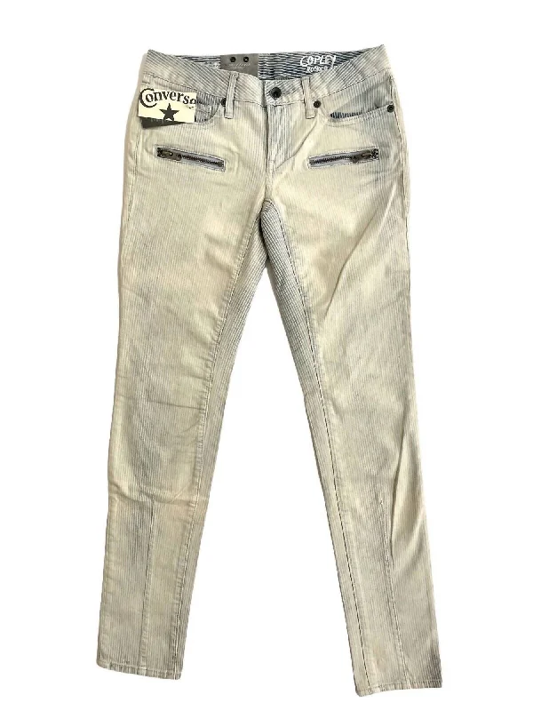 Women's Copley Rocker Skinny Stretch Jeans In Light Blue Fashionable Slouchy Fit Jeans