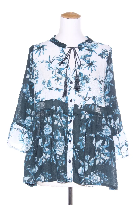 EUROPEAN COLLECTION - Blue floral blouse! 14 Satin Drape Blouse