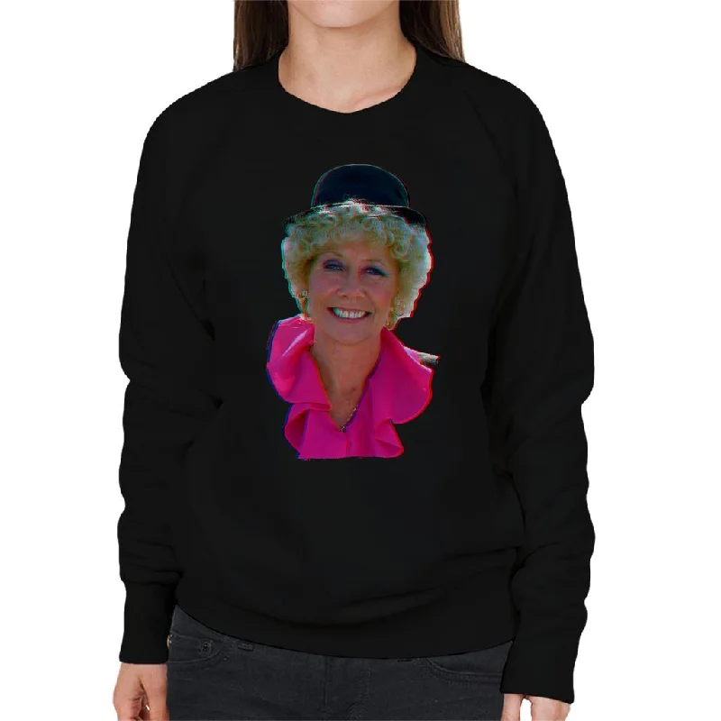 TV Times Vera Duckworth Played By Elizabeth Dawn Coronation Street Women's Sweatshirt Hoodie with Drop Shoulder Relaxed Streetwear TV Times Vera Duckworth Played By Elizabeth Dawn Coronation Street Women's Sweatshirt Hoodie with Drop Shoulder Relaxed Streetwear