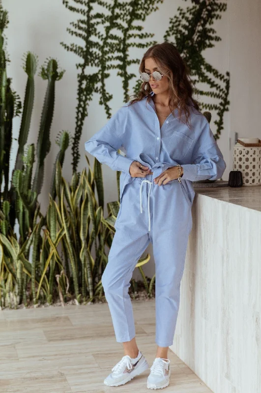CASPER Pants Blue Classic Pleated Pants