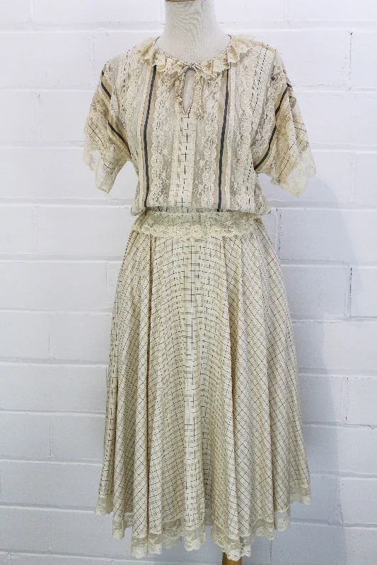Vintage 1970s Koos Van Den Akker Silk & Lace Window Pane Dress with Ruffle, Small