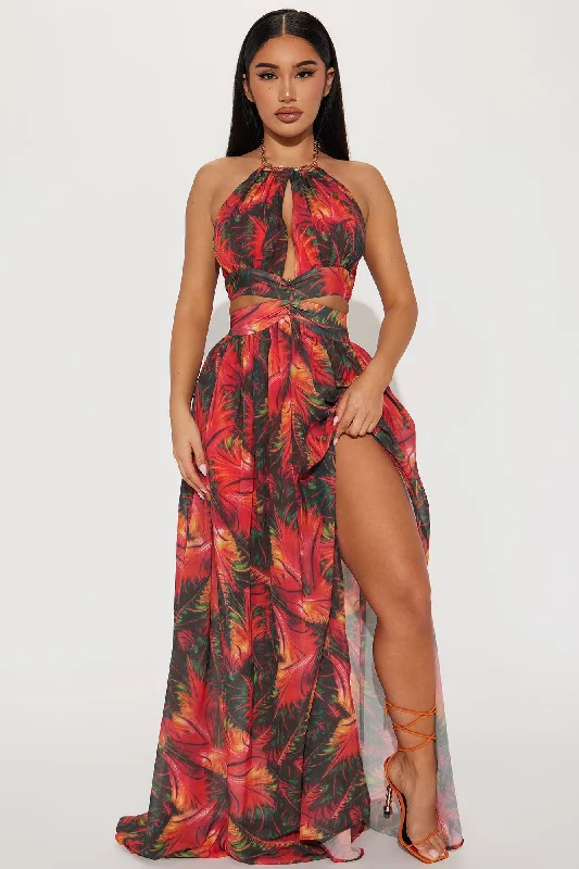 Hot In The Tropics Maxi Dress - Red/combo Cozy Maxi Dress with Slit