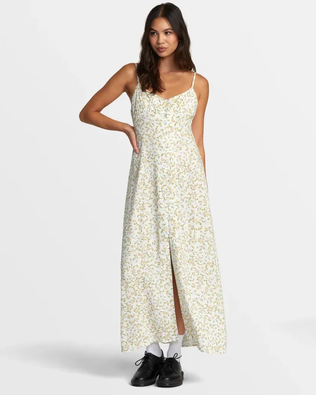 James Maxi Dress Trendy Off-Shoulder Ruffle Maxi Dress