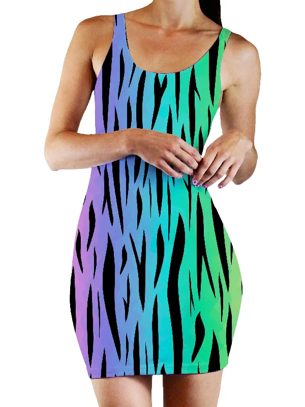 Rainbow Tiger Stripes Bodycon Mini Dress Fashionable Pleated Mini Dress