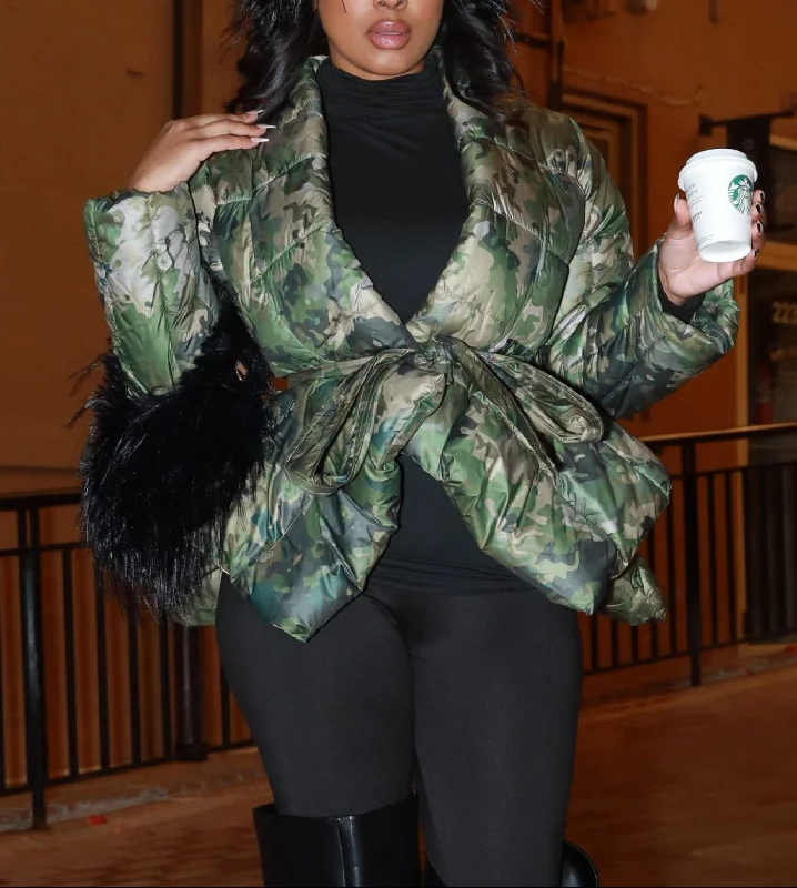 HJK1218PP - CAMO WRAPPED PUFFER BELTED JACKET Toggled Jacket Drawstring Jacket Belted Jacket HJK1218PP - CAMO WRAPPED PUFFER BELTED JACKET Toggled Jacket Drawstring Jacket Belted Jacket