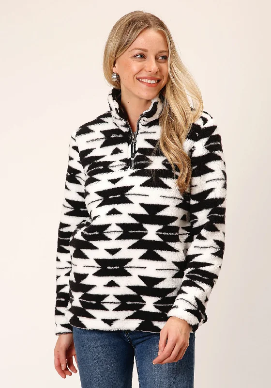 Roper Womens Fuzzy Polar Black/White 100% Polyester Fleece Jacket Notch Collar Jacket Peter Pan Collar Jacket Cowl Neck Jacket Roper Womens Fuzzy Polar Black/White 100% Polyester Fleece Jacket Notch Collar Jacket Peter Pan Collar Jacket Cowl Neck Jacket